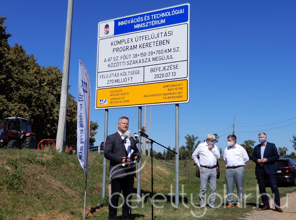 megújult az 47-es főút szentmártoni szakasza 13